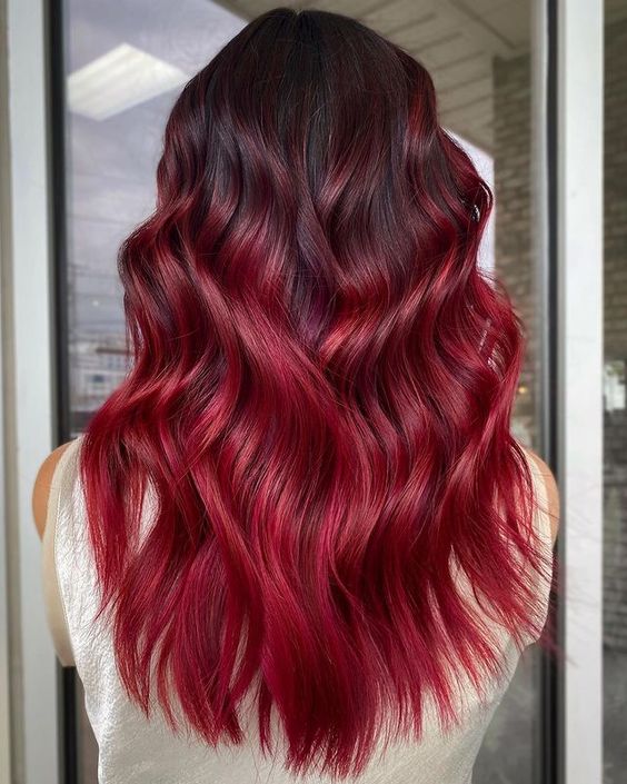 Bright Red Hairstyles for Women 2023 4